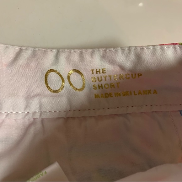 Lilly Pulitzer Shorts - Picture 5 of 9
